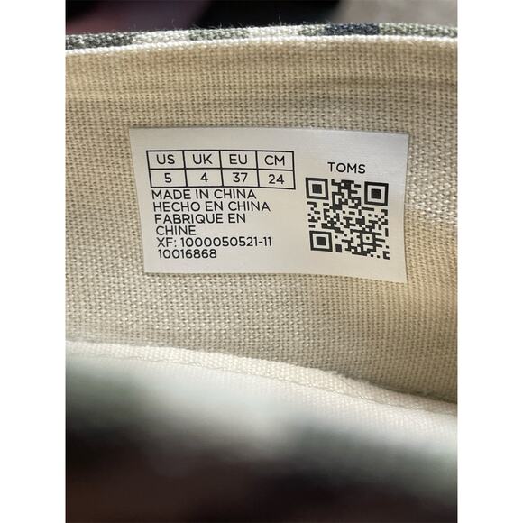 TOMS Alpargata Camouflage‎ Print Canvas Slip on Shoes Size Youth 5 - Picture 2 of 6